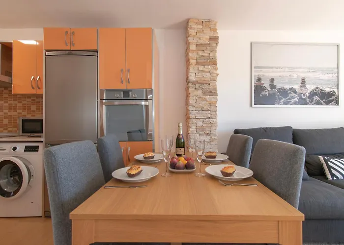 Cambural - Happy * Fuengirola